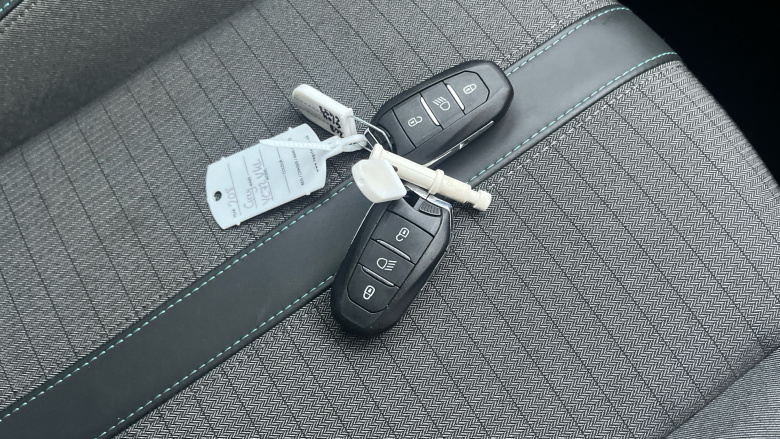 Peugeot 208 1.2 PureTech 100 Allure Premium + 5dr Petrol Hatchback